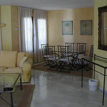 Apartahotel Park Plaza Marbella