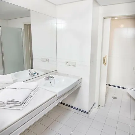 Apartahotel Park Plaza 4*