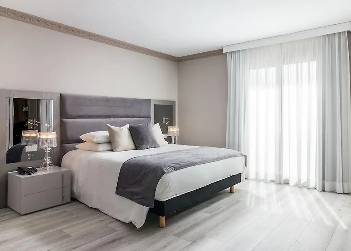Apartahotel Park Plaza Marbella