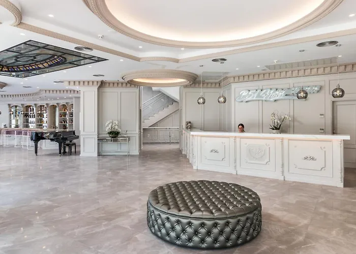 Park Plaza Apartahotel