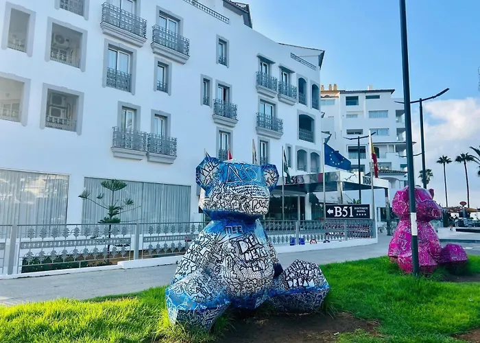Park Plaza 4*