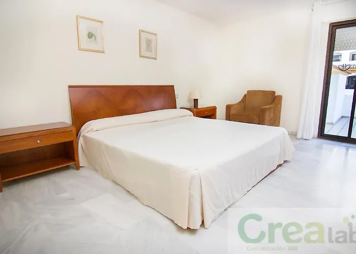 Apartahotel Park Plaza 4*