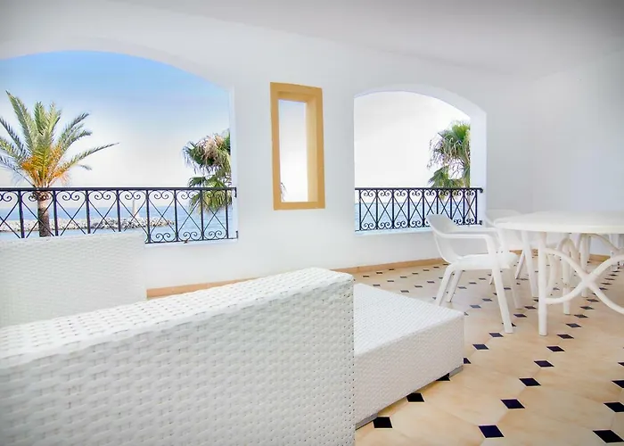 Park Plaza Apartahotel 4*